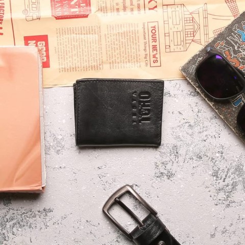 W10 محفظة جلد طبيعي صغيرة