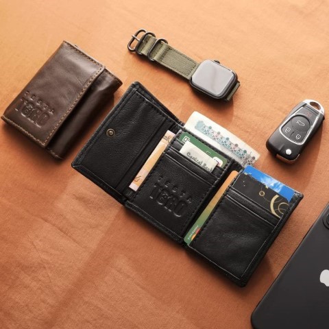 W12 محفظة جلد طبيعي - 9 جيب