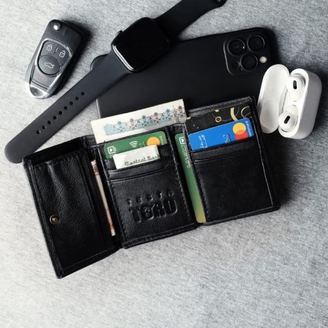 W12 محفظة جلد طبيعي - 9 جيب