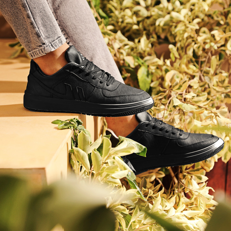 x4 سنيكرز جلد رجالي