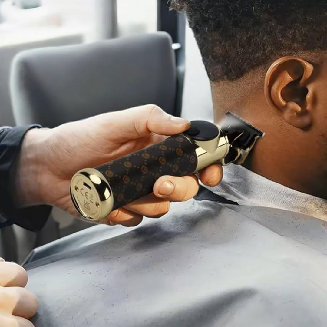 ماكينة حلاقة إحترافية - أسود - V-942