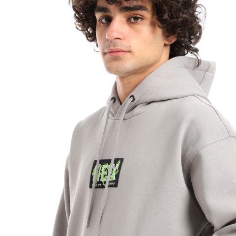 سويت شيرت مع كابيشون