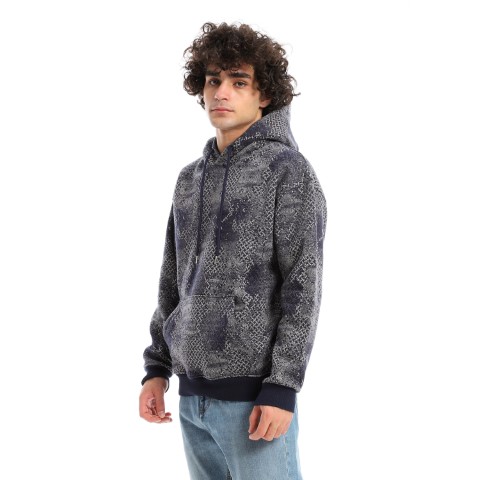 سويت شيرت مزود بكابيشون