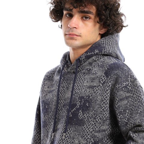 سويت شيرت مزود بكابيشون