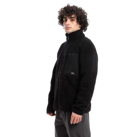 جاكيت فرو نص ياقه