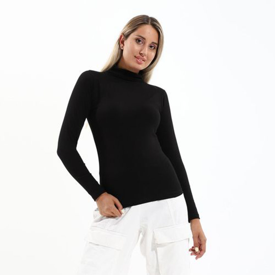 الميسيري توب حريمي بياقة عالية - أسود