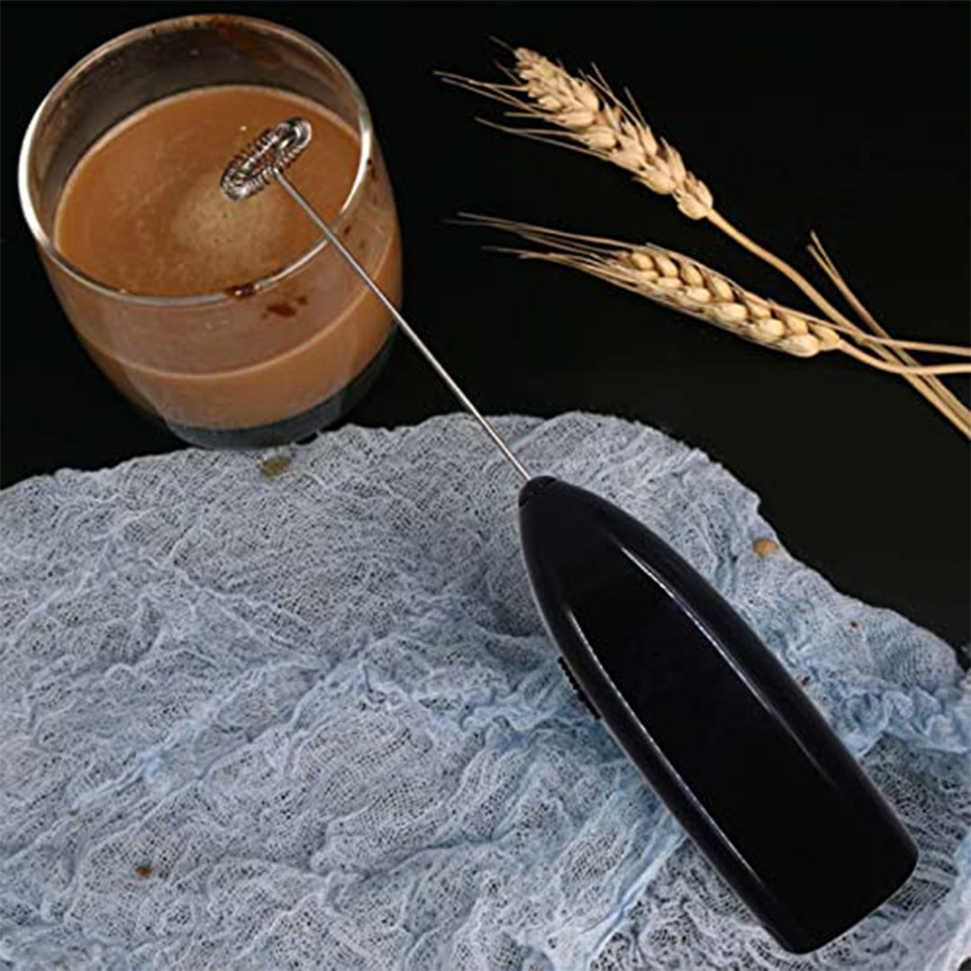 مضرب نسكافيه صغير - أسود