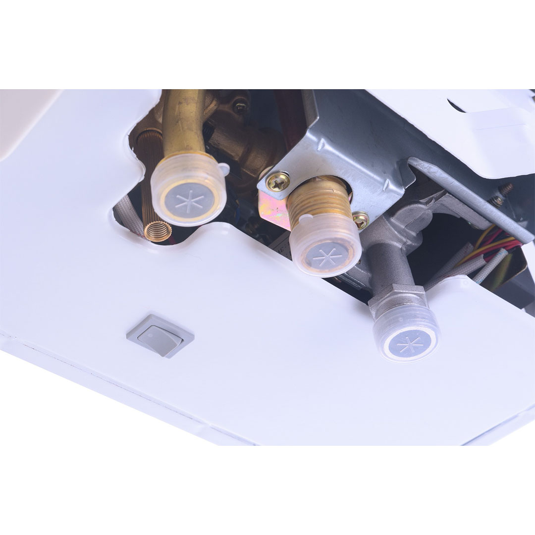 سخان مياه غاز اريستون - 10 لتر - ابيض - DGI 10L DF NG