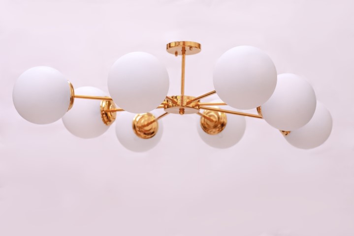 نجفة الأقمار - 8 بلورات