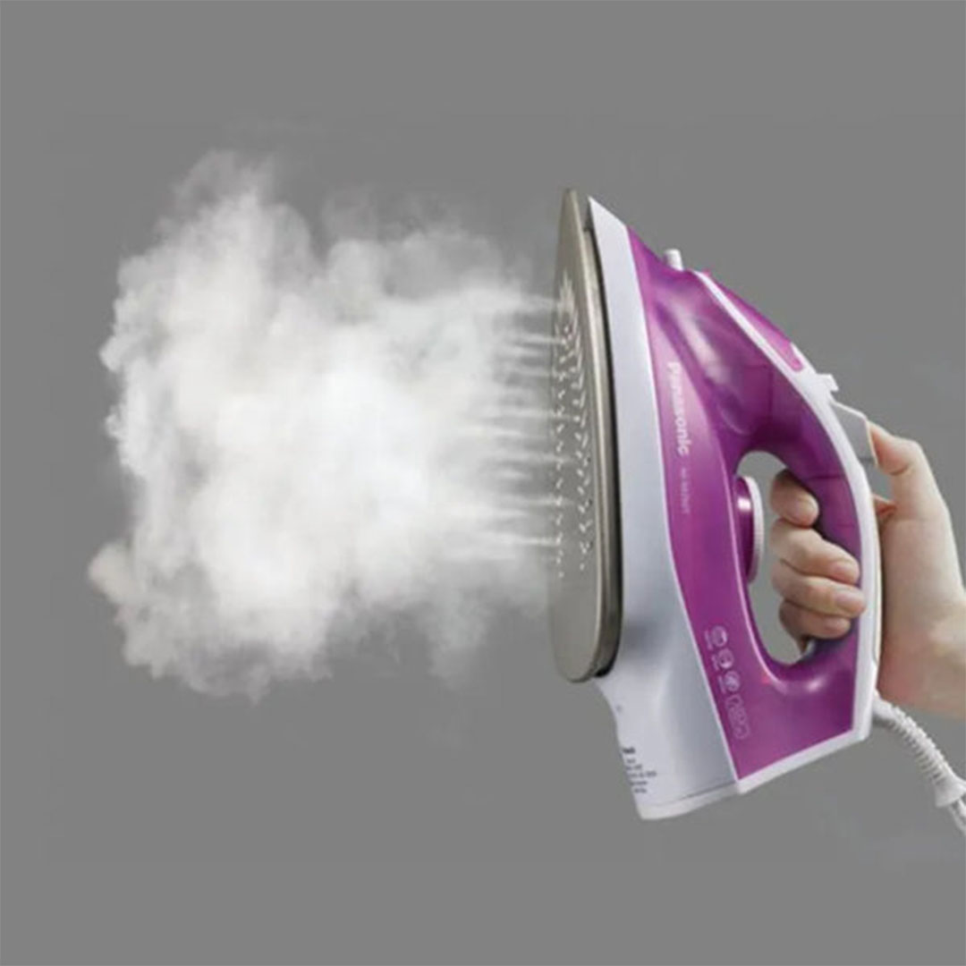 مكواة بخار باناسونيك - 1550 وات - بنفسجي - NI-M250T