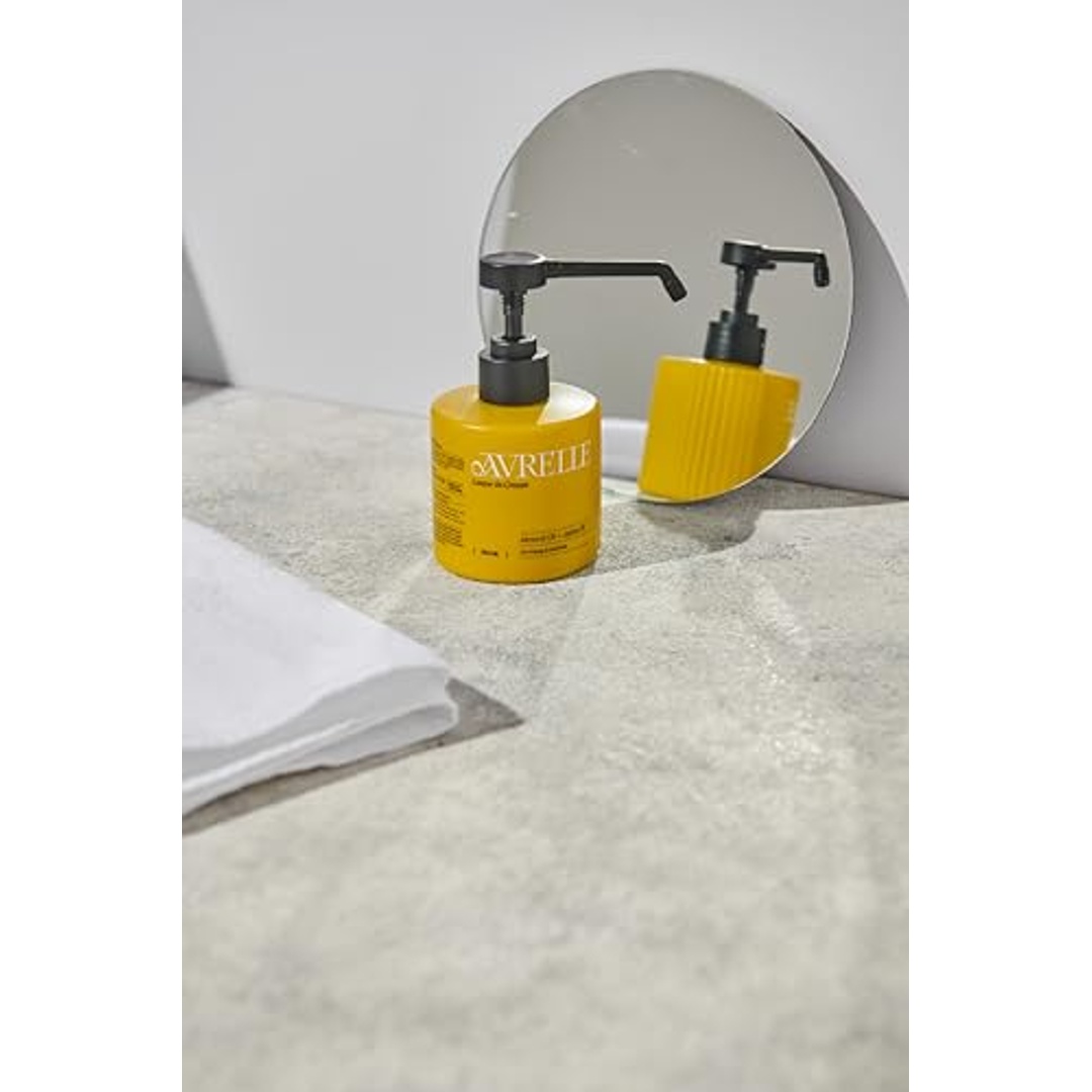 كريم بزيت اللوز وزيت الجوجوبا من افريل - 250 مل