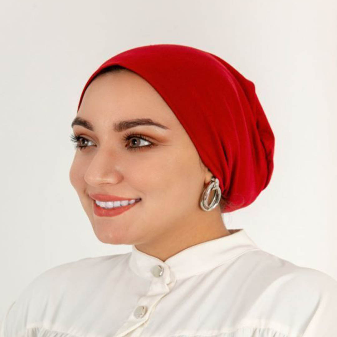 أحمر