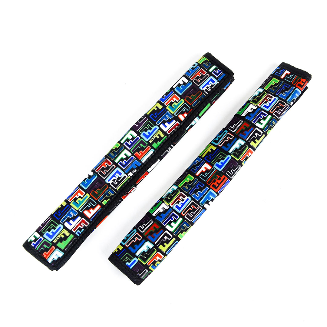 غطاء حزام أمان - شكل دابل F - أسود - قطعتين