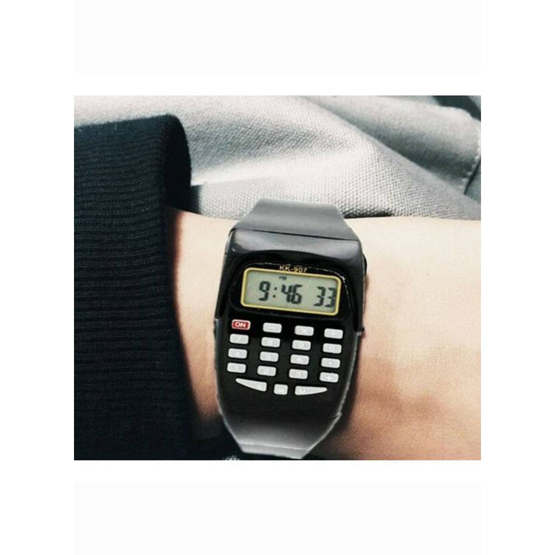 ساعة للأطفال رقمية بألة حاسبة