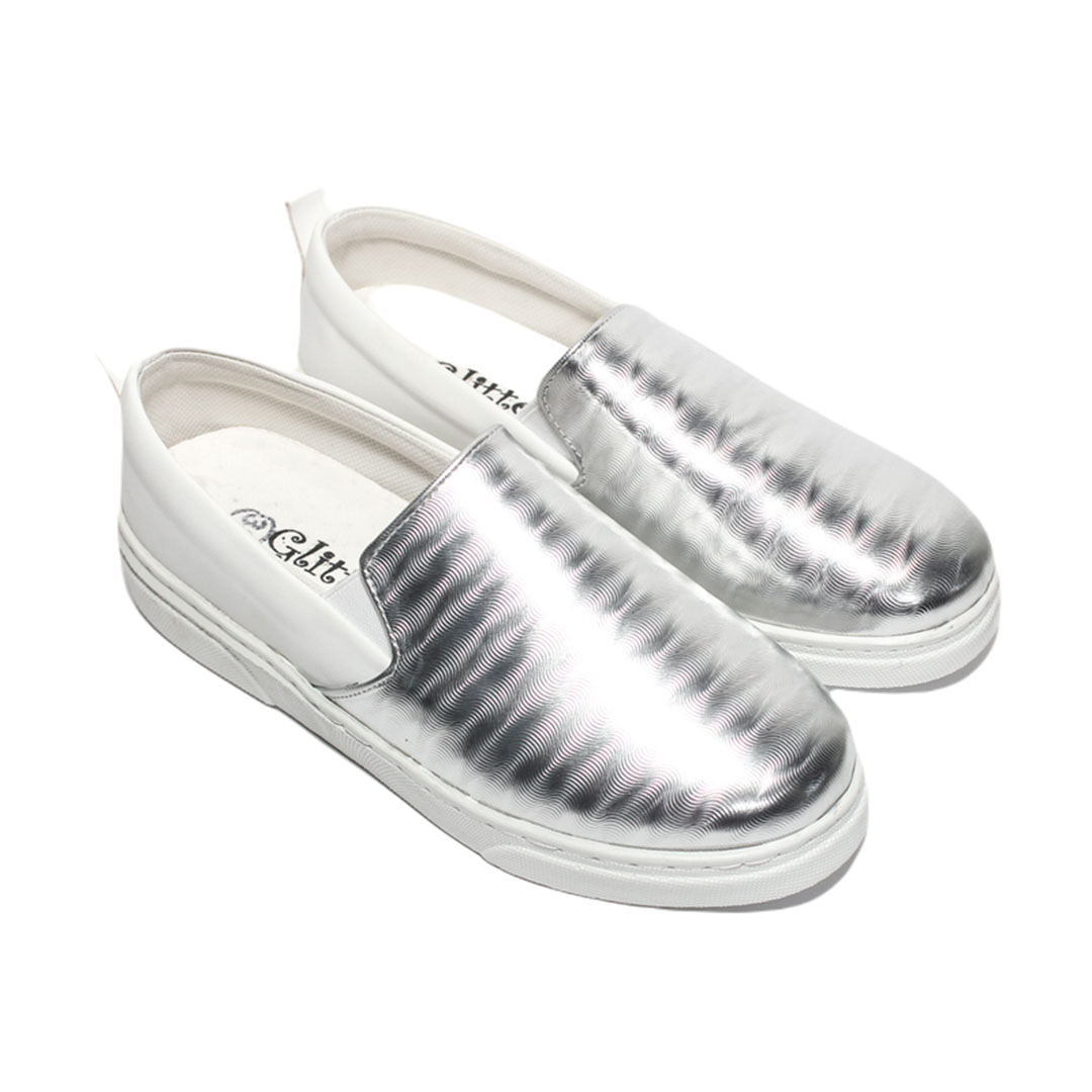 1891 جزمه كاجوال حريمي - فضي