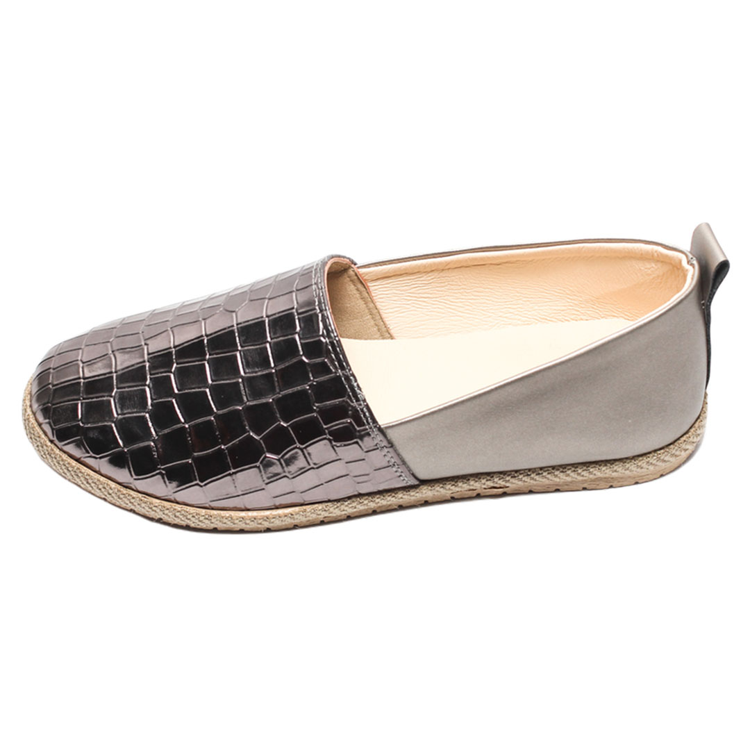 1889 جزمه كاجوال حريمي - رمادي