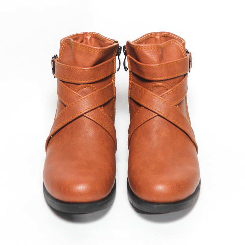 0570 هاف بوت حريمي - جملي