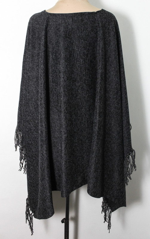 1442 سكارف شتوي حريمي - أسود