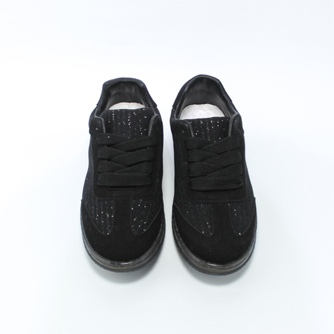 2065 سنيكرز حريمي من جليتر