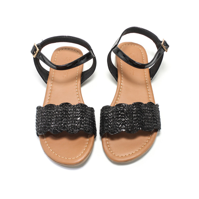 صندل مفتوح حريمي جليتر 0216