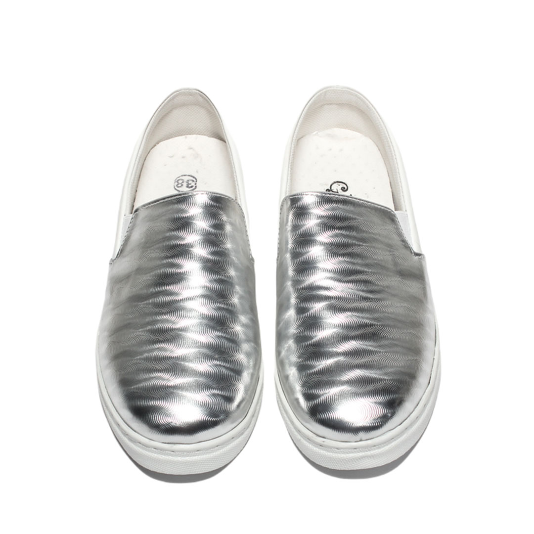 1891 جزمه كاجوال حريمي - فضي