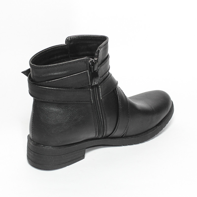 0570 هاف بوت حريمي - أسود