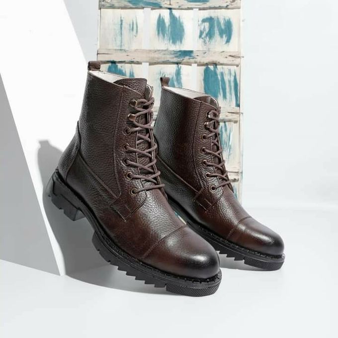 بوت برباط من الجلد رجالي