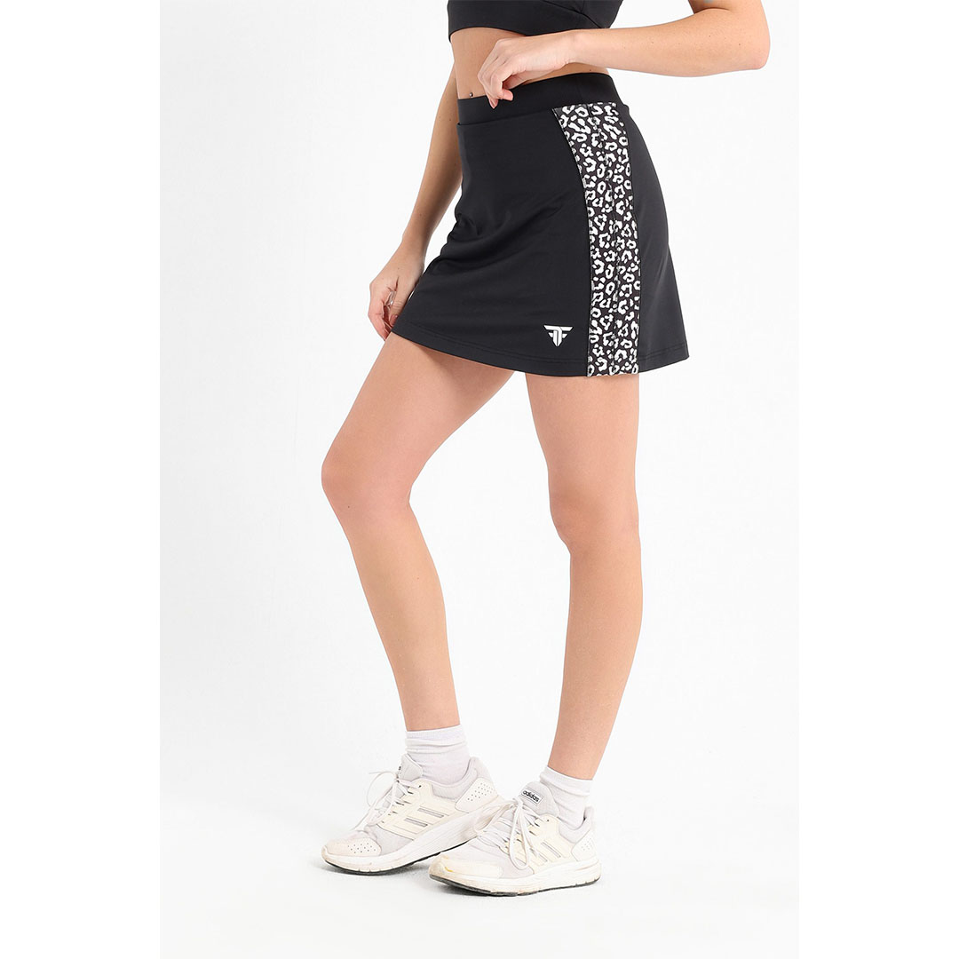 جيبة تنس منقوشة حريمي - أسود