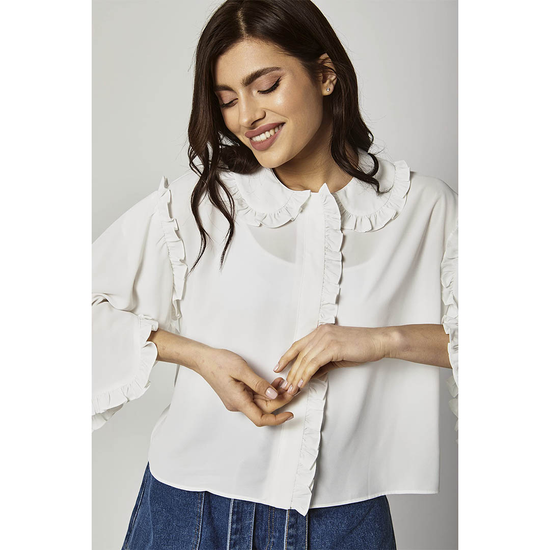 001 بلوزة حريمي بكم مفتوح - أبيض