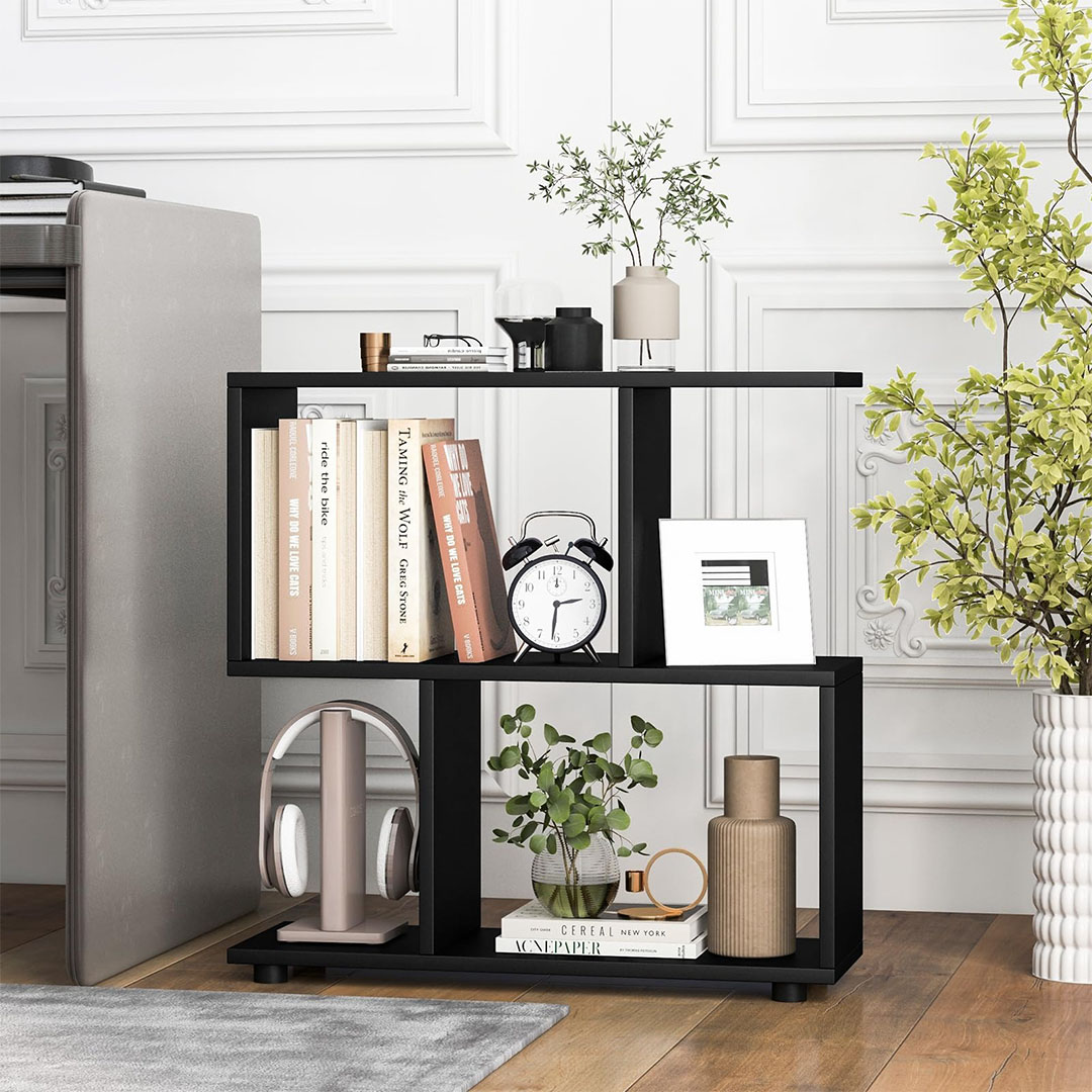 رف كتب خشبي من طبقتين مع 4 مساحات تخزين