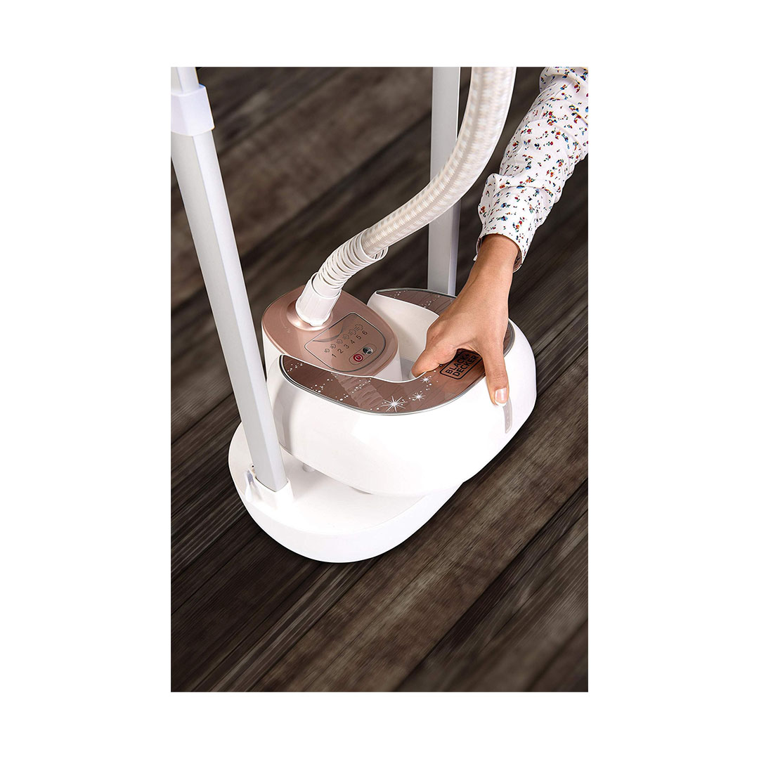 Gstd2050-B5 مكواة بخار رقمية للملابس - 2000 وات - أبيض/ذهبي