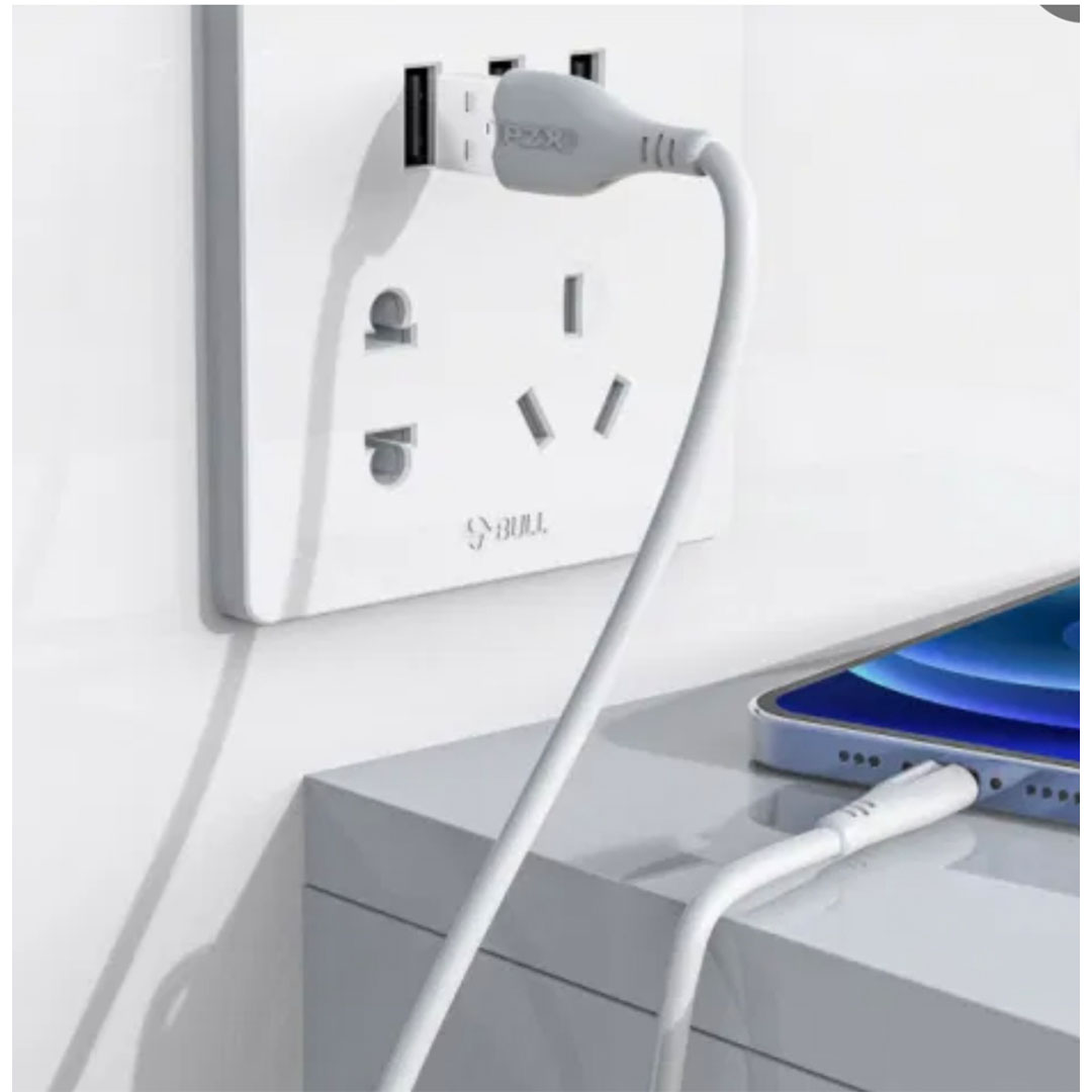 كابل شحن لايتينج/USB - 1 متر - أبيض