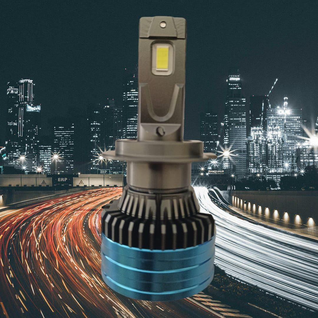 كشاف LED 80W - 6000LM - 6000K - ضد المياه IP68 - H3