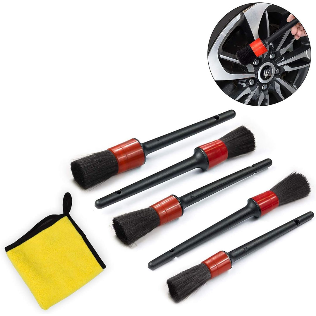 طقم تنظيف السيارات مع قطعة قماش ميكروفايبر - 5 قطع - أسود/أحمر