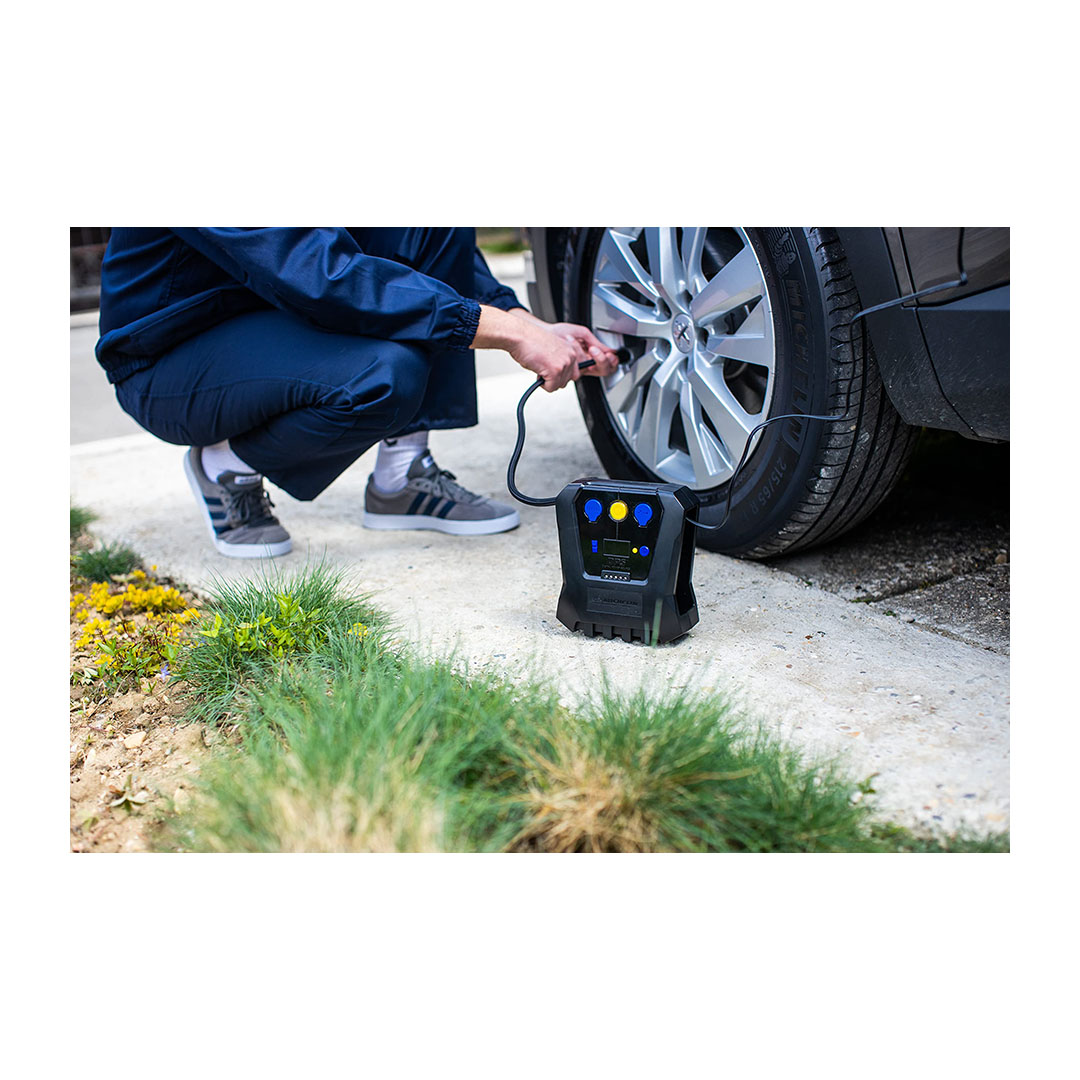 ML-12266 منفاخ ديجيتال لاطارات السيارة - أسود