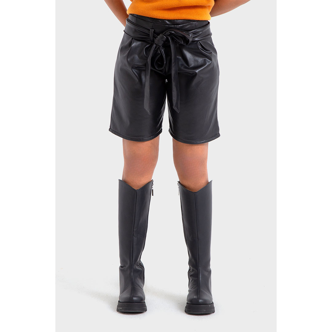 شورت جلد حريمي واسع - أسود-1-7-LS-03