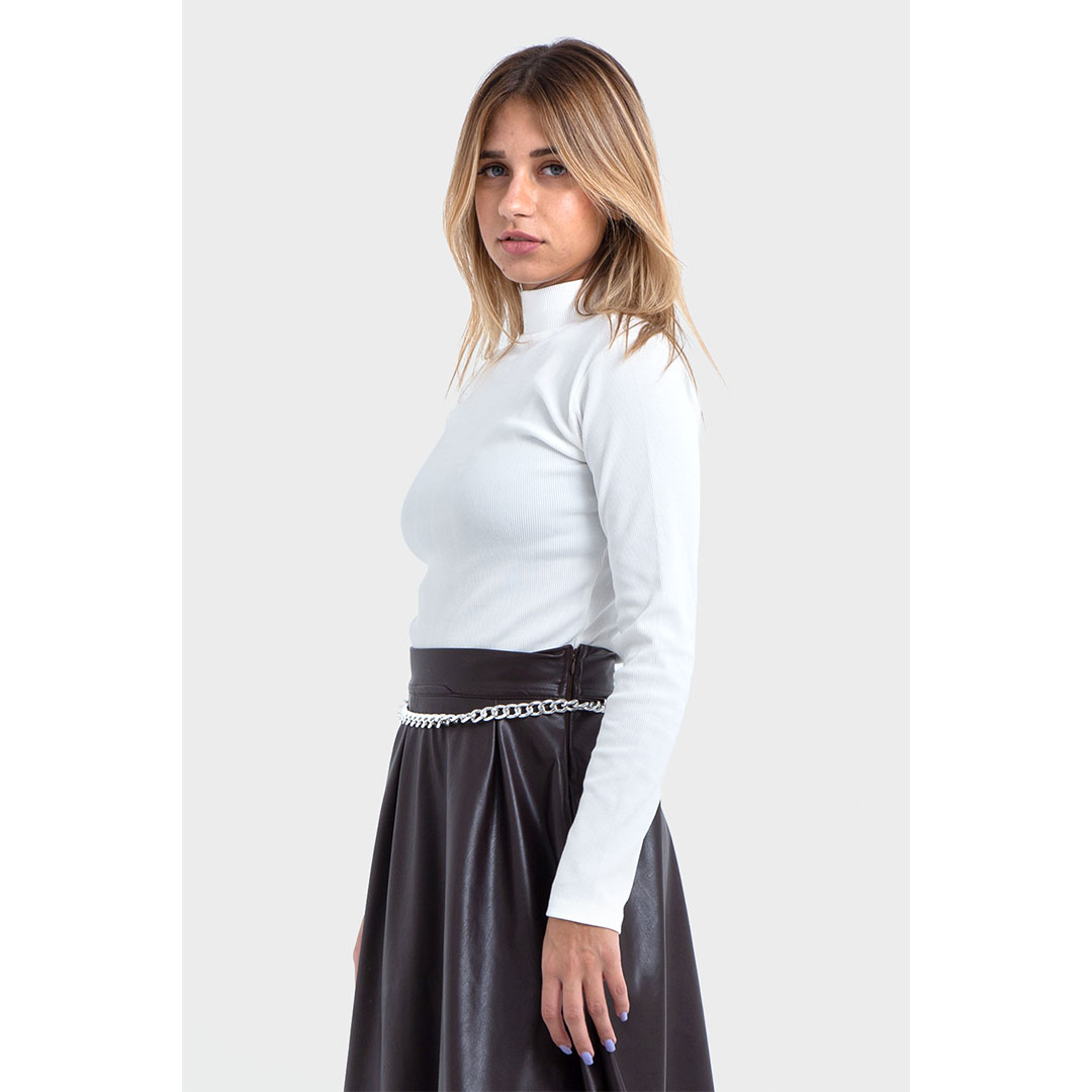 TNT بلوفر برقبة حريمي - أبيض