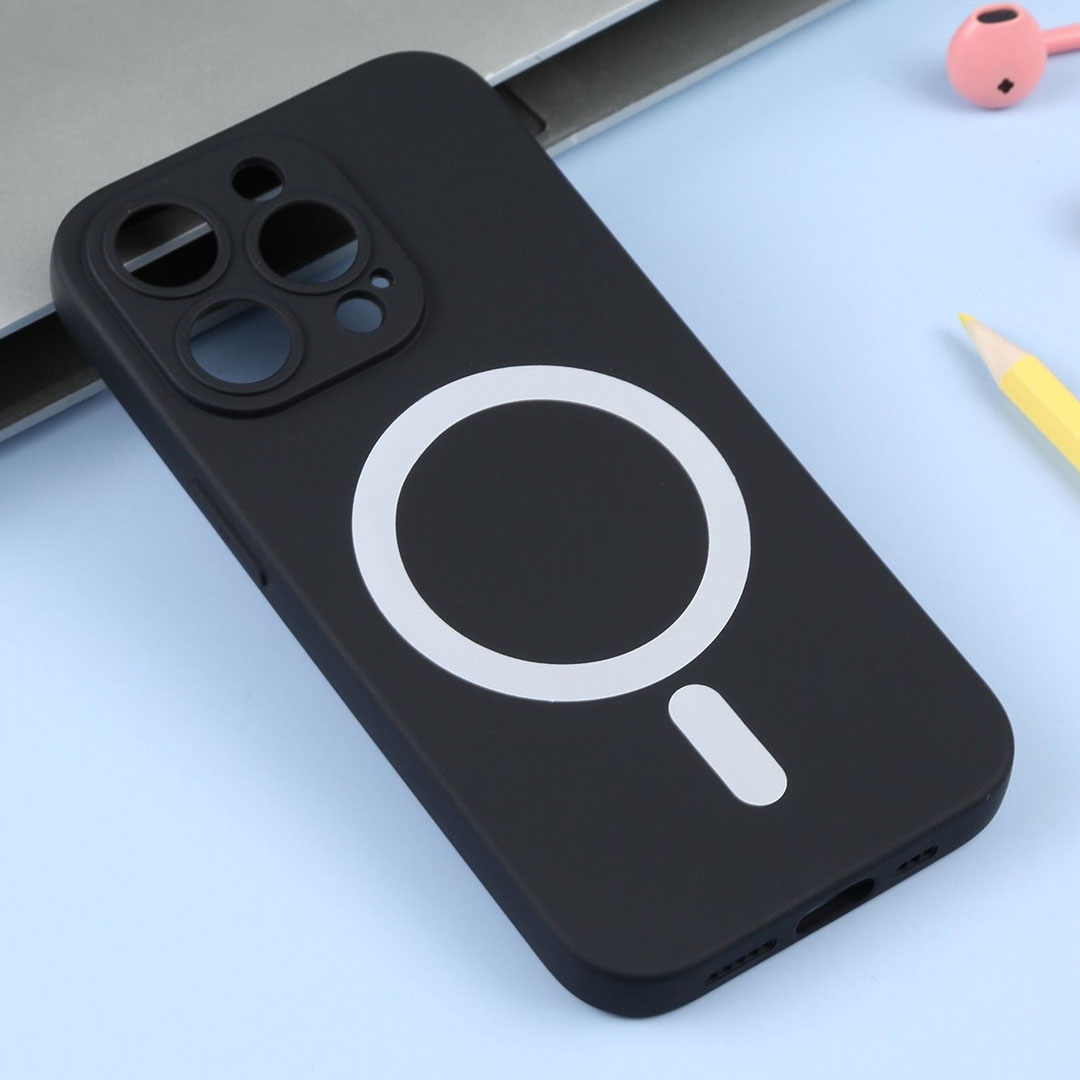 جراب سيليكون لموبايل أيفون 14 بروماكس - أسود