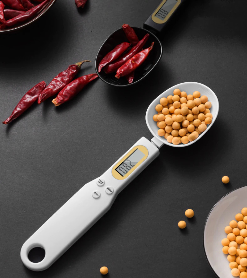 ميزان ديجيتال على شكل معلقة