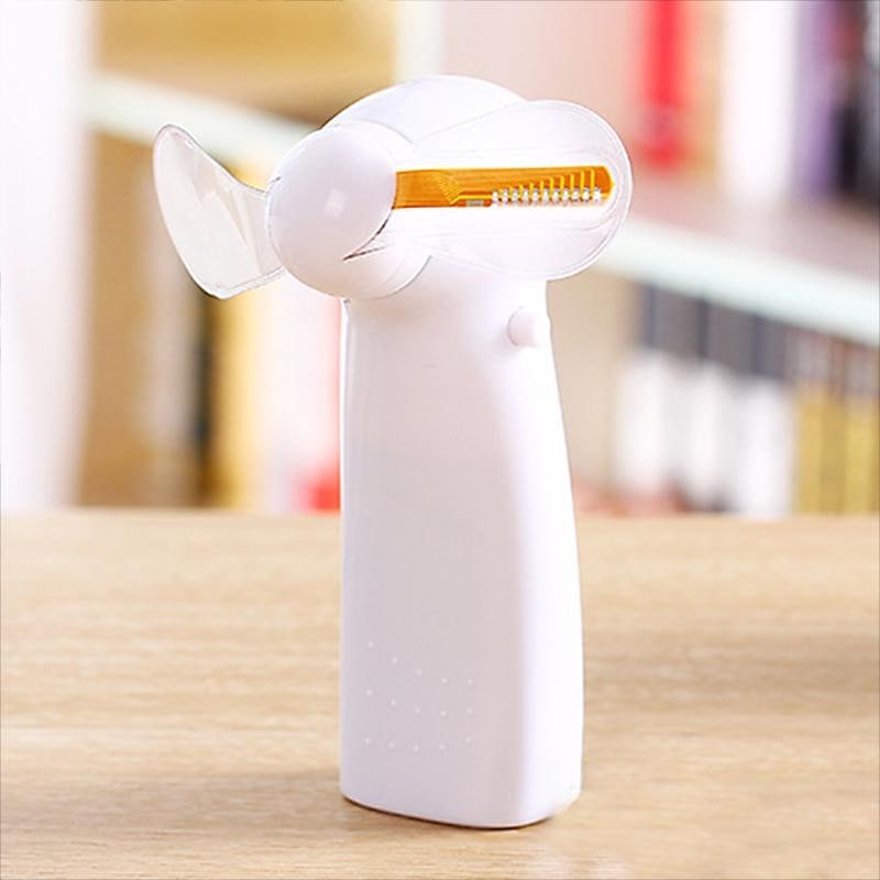 مروحة يد مضيئة