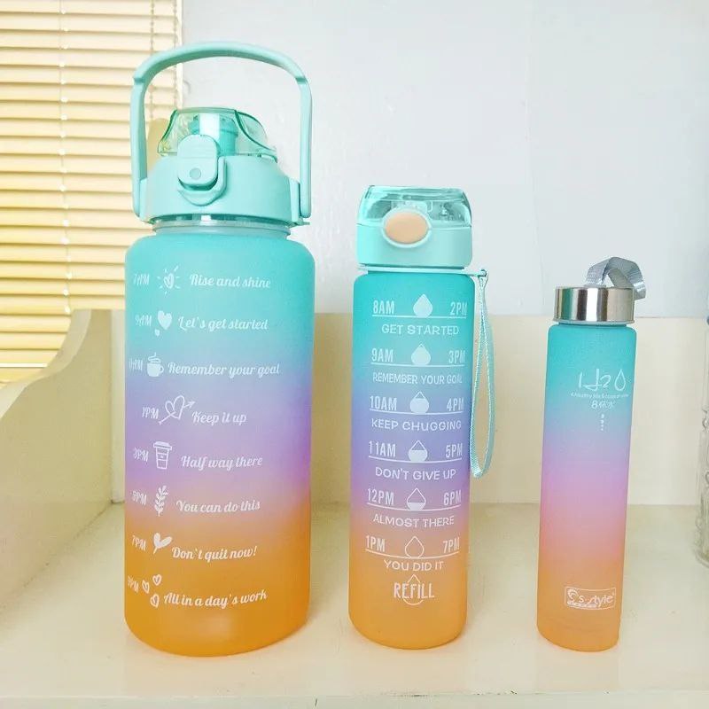 زجاجة مياه رقمية - 3 قطع - متعددة الألوان