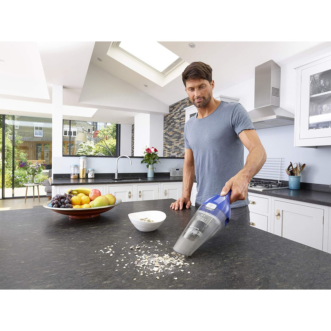 مكنسة كهربائية لاسلكية يدوية بلاك اند ديكر - أزرق - 3.5 فولت - NVC115WA-B5