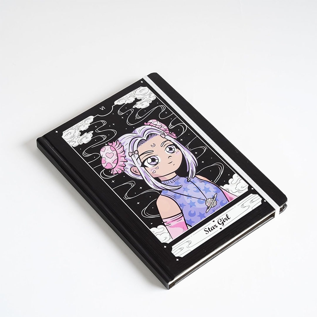 كشكول A5 شكل فتاة لطيفة 80 ورقة - أسود