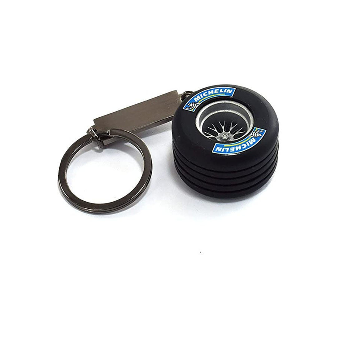 ميدالية مفاتيح شكل أطارات ميشلان - متعدد الالوان