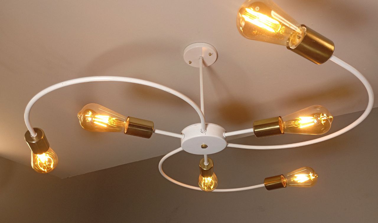 نجفة بسيطة ملتوي - ٦ اطراف - ابيض