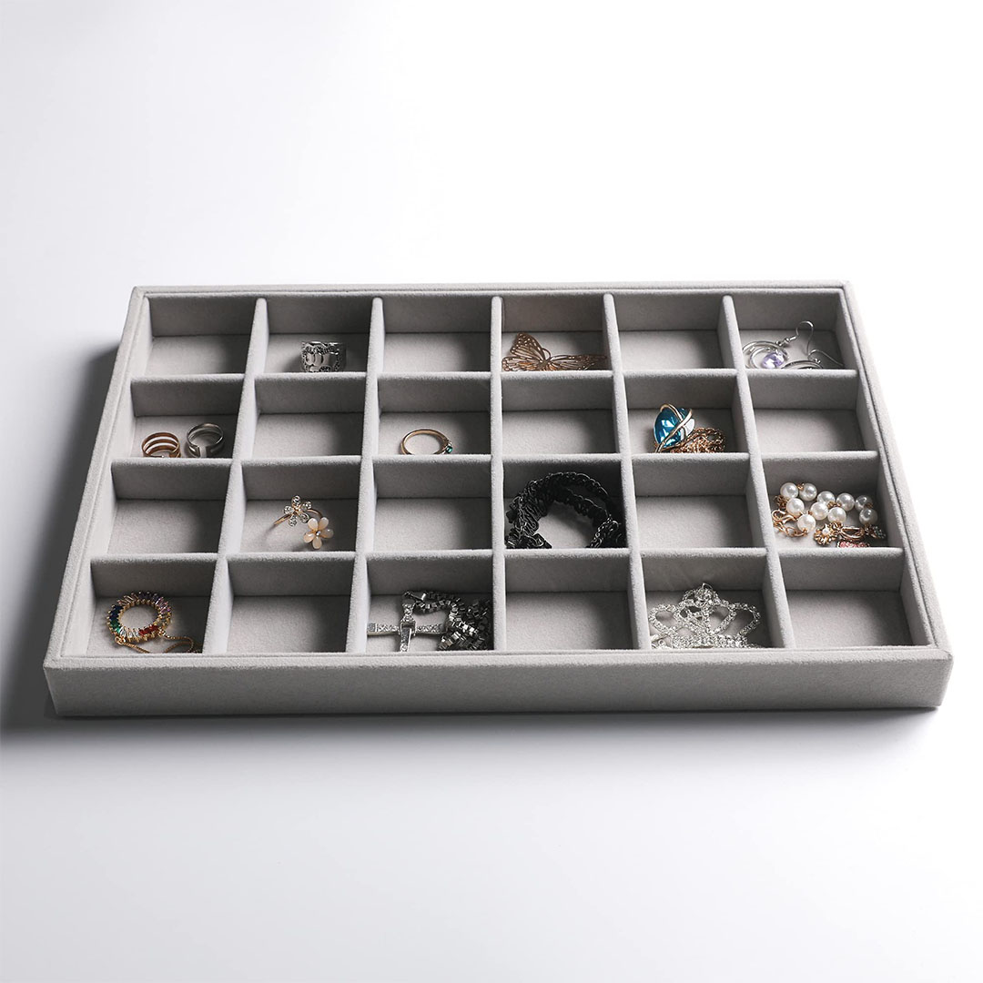 طقم منظم مجوهرات قطيفة - 4 قطع - رمادي