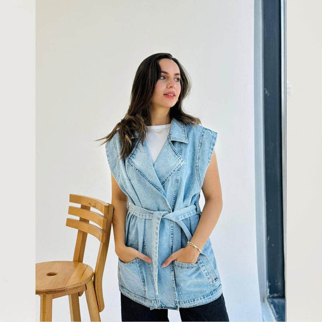 فيست جينز مع حزام وسط - أزرق فاتح