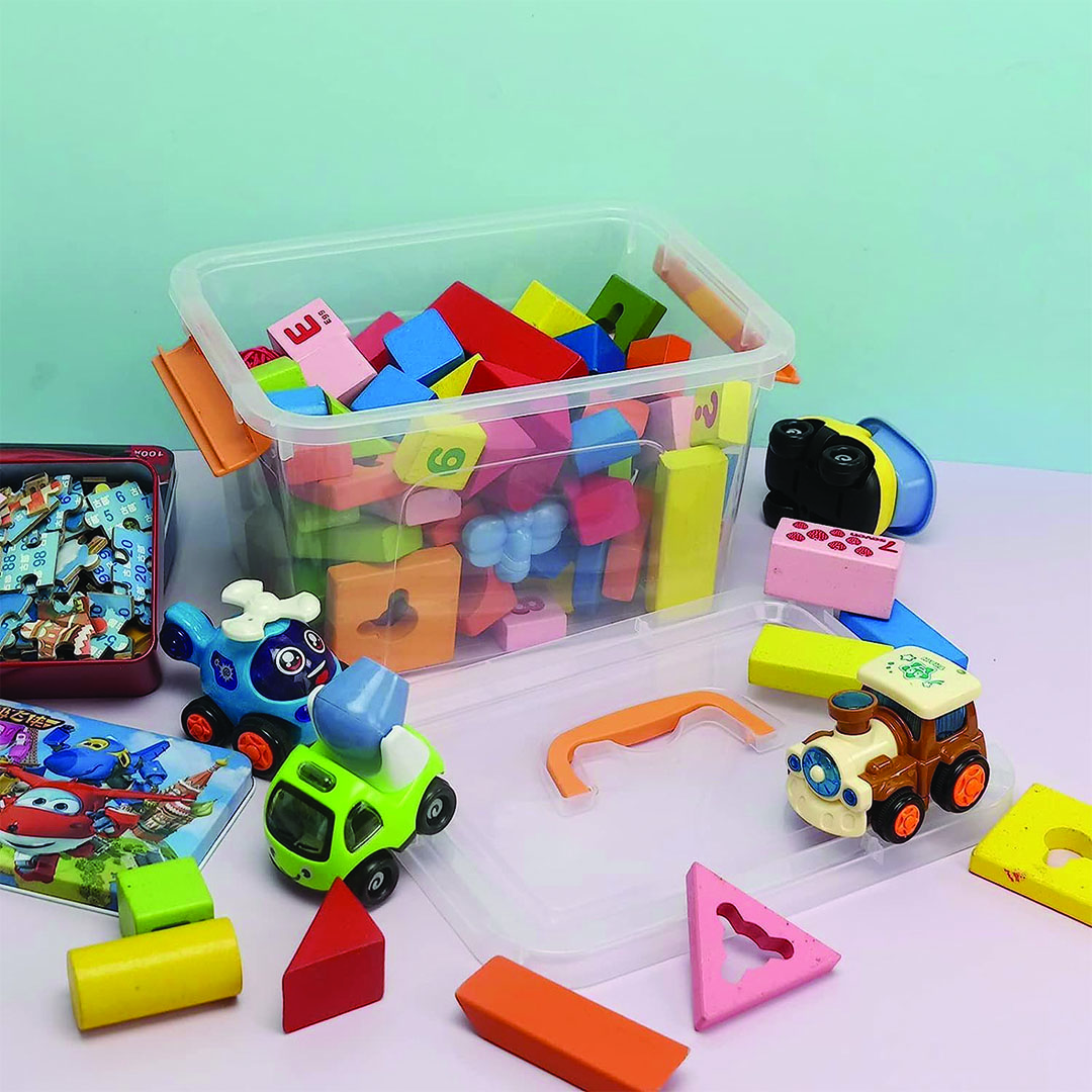 صندوق تخزين شفاف مع غطاء - شفاف