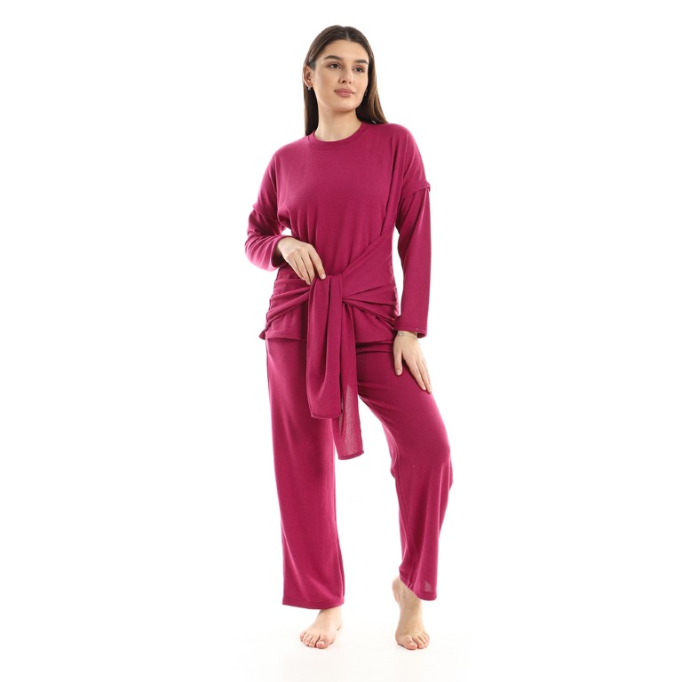 طقم بيجاما حريمي بحزام وسط