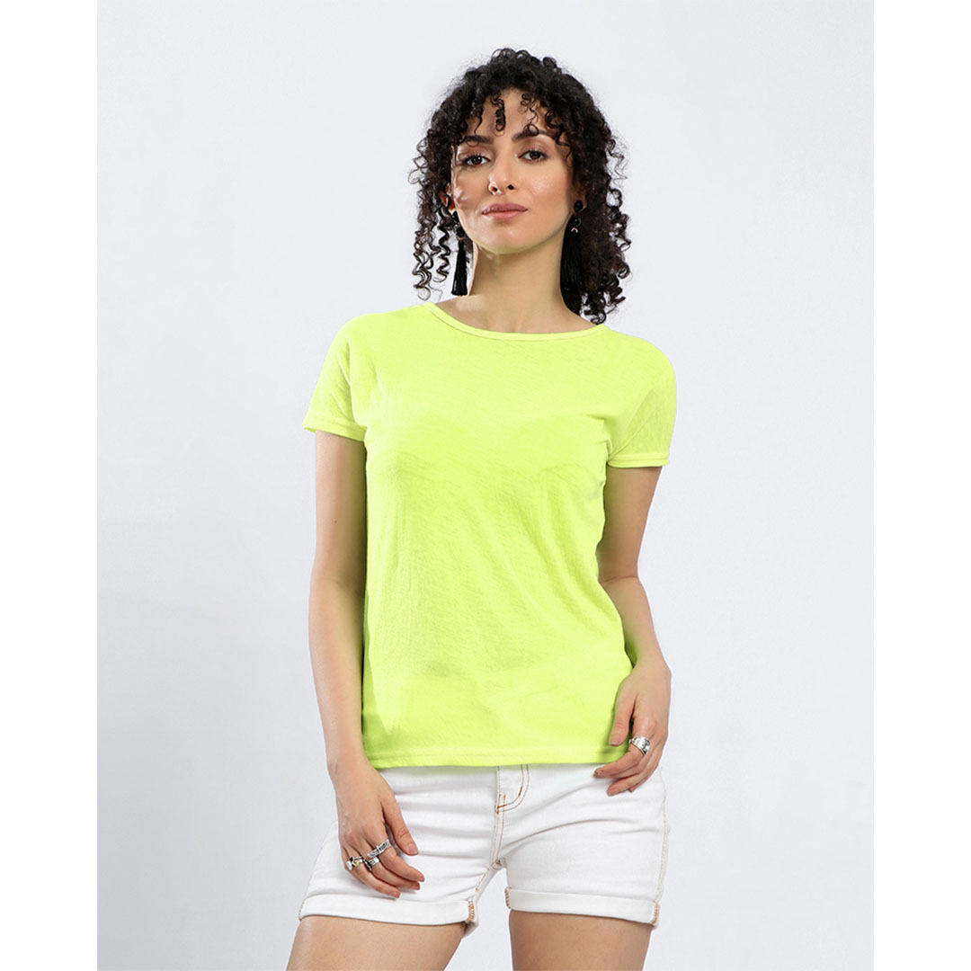 B88 تيشيرت نص كم حريمي بفتحة خلفية - أصفر